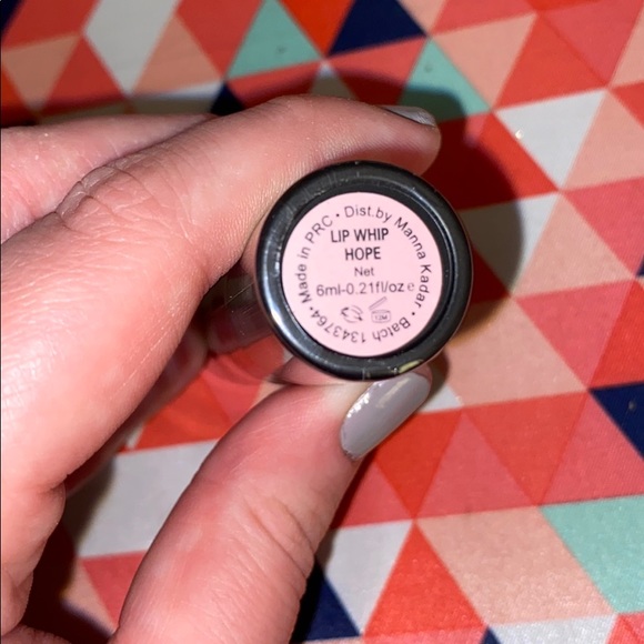 Manna Kadar lip whip in “hope” - Picture 2 of 2